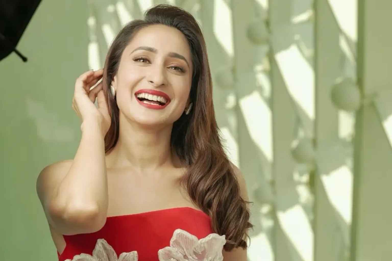pragya jaiswal